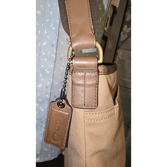 COACH KHAKI BROWN CAMDEN CANVAS ZIP TOP CROSSBODY (F70820) EXCELLENT CONDITION - Picture 6 of 16